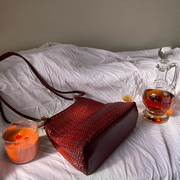 Preston and York Genuine Woven Leather Bag - Picture 6 of 6